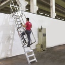 SG 60 ESCALERA FIJA PARA ENTREPLANTAS Y ALTILLOS (60°INCLINACION)