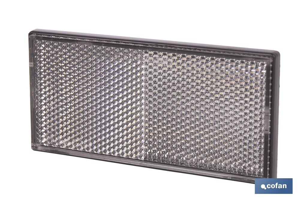 Imagen Adicional de Catadióptrico rectangular con adhesivo para poner en vehículos