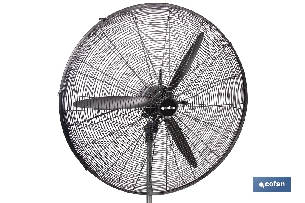 Imagen Adicional de Ventilador industrial de pie con 3 velocidades en color negro