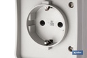 Imagen Adicional de Base Enchufe con tapa IP44