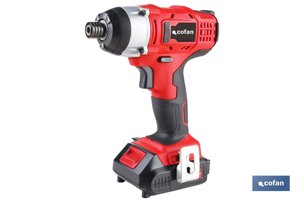 Atornillador percutor de impacto a batería con 2000 rpm