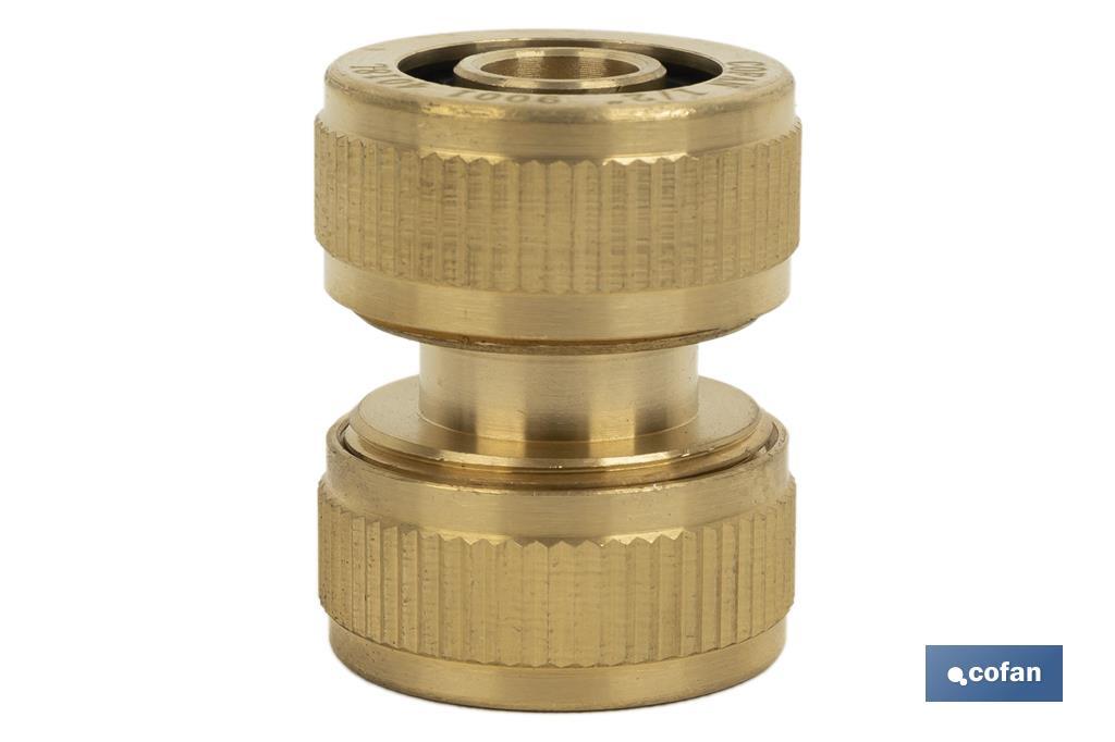 Racor reparador de mangueras de riego