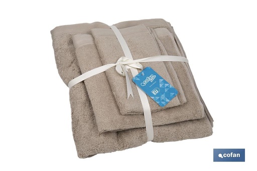 [43001103] Juego de 3 toallas de color beige con 580 g/m2